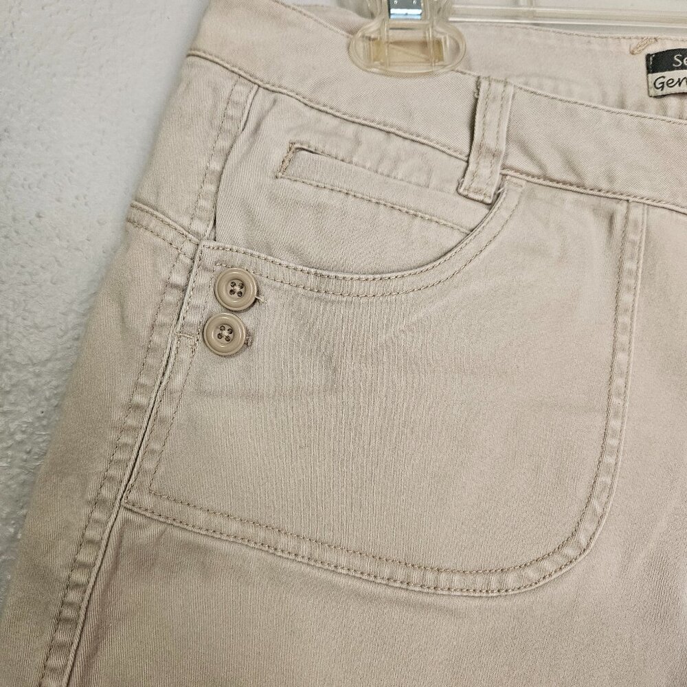 Second Generation Women's Casual High Rise Everyday Khaki Shorts Size 14 - Picture 3 of 8